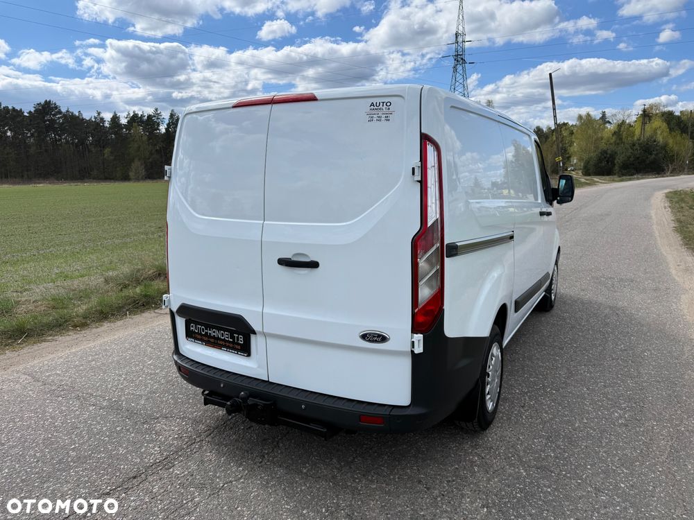 Ford Transit Custom - 8