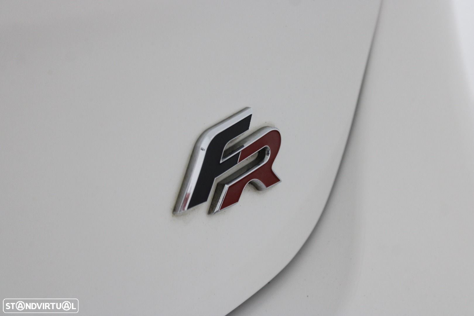 SEAT Ibiza 1.6 TDI FR - 28