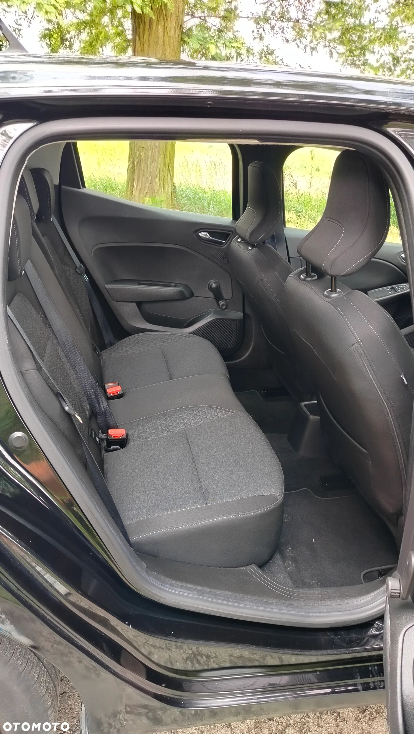 Renault Clio - 21