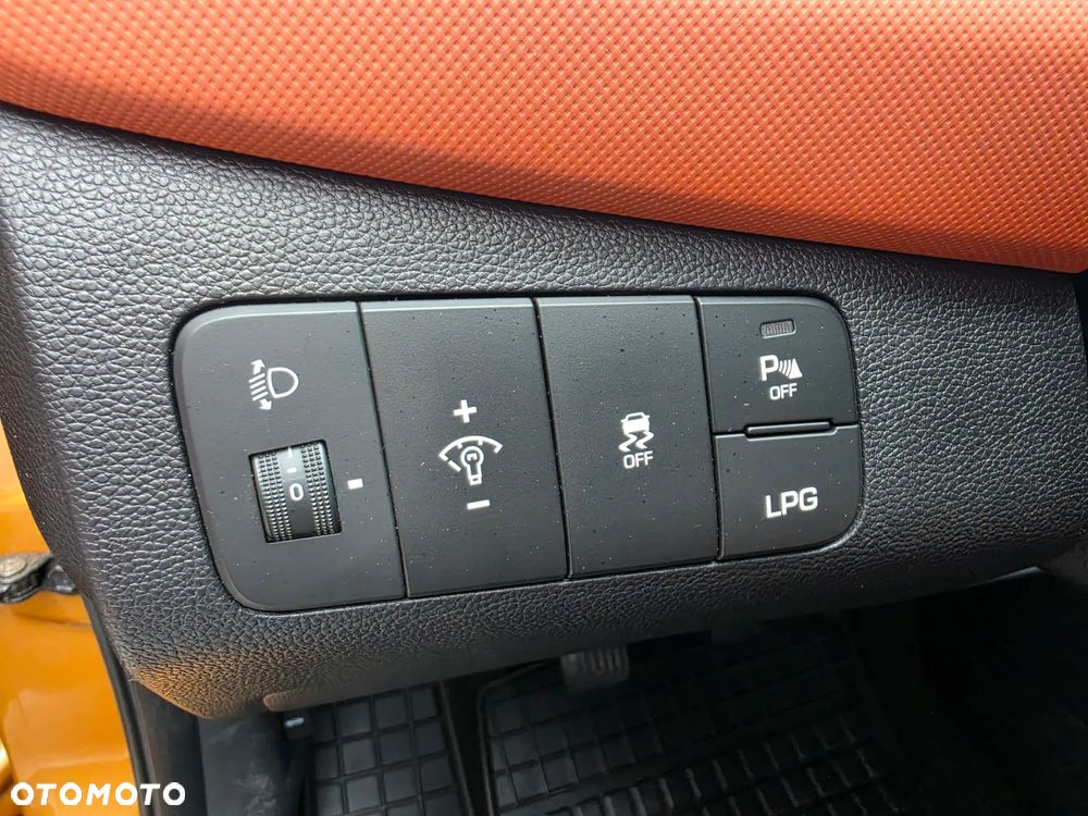 Hyundai i10 1.0 Passion - 32