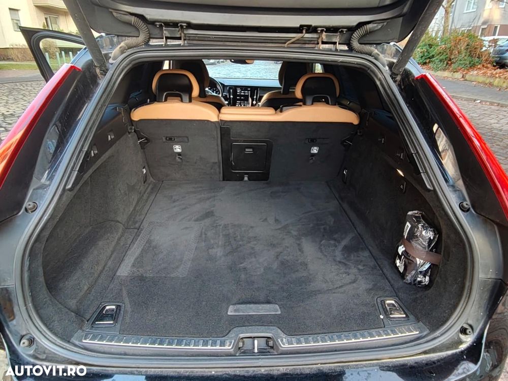 Volvo V90 D4 AWD Geartronic Momentum Pro - 9