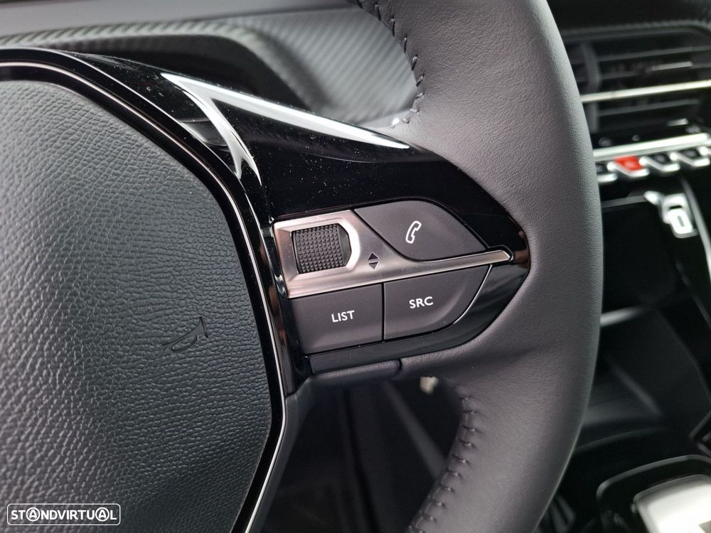 Peugeot 2008 1.2 Hybrid Allure e-DCS6 - 16