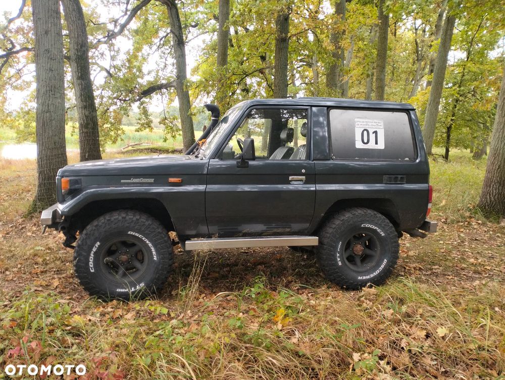 Toyota Land Cruiser - 6