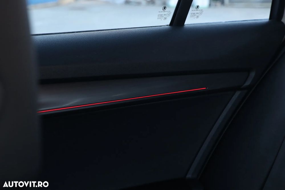 Skoda Octavia 1.6 TDI DSG Style - 35