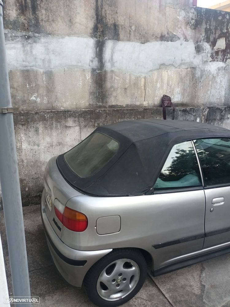Fiat Punto Cabrio 85 16V ELX - 4