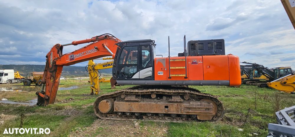 Hitachi ZAXIS ZX 530 LCH Excavator pe șenile - 2