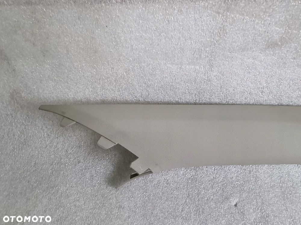 PLASTIK OSŁONA SŁUPKA PRAWA DACIA DUSTER II - 4