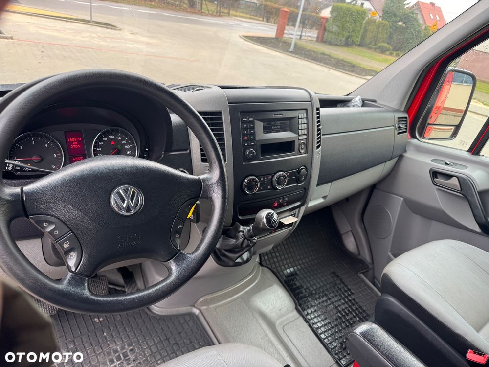 Volkswagen CRAFTER - 7