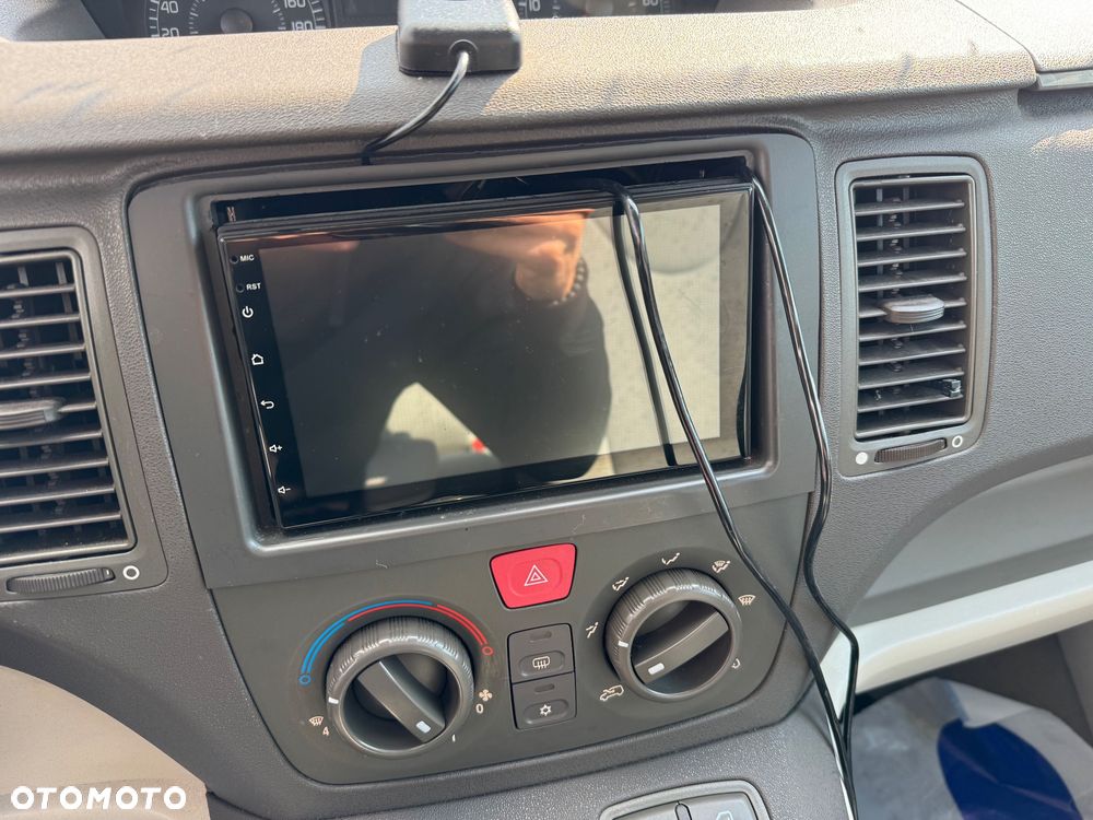 Fiat Idea 1.4 16V Dynamic - 11