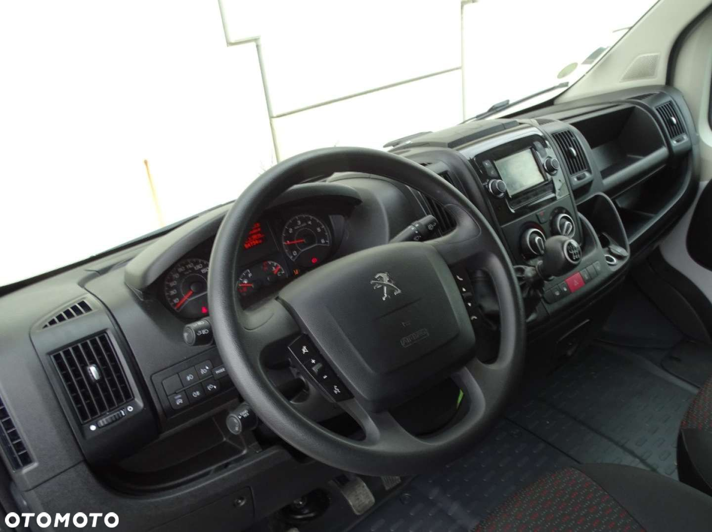 Peugeot Boxer - 13