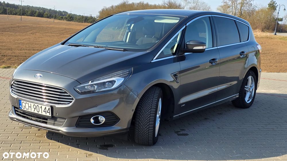 Ford S-Max - 10
