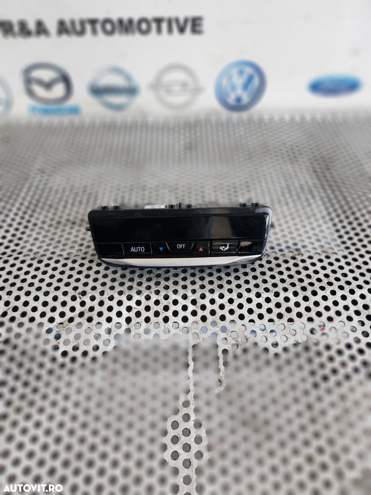 Panou Modul Comenzi Climatronic Spate Cotiera Bmw G20 G21 G22 G23 G26 G28 G29 G42 M2 M3 M4 Cod 5A3BBF4 Dezmembrez Bmw M2 240I G42 B58B30B - Dezmembrari Arad - 1
