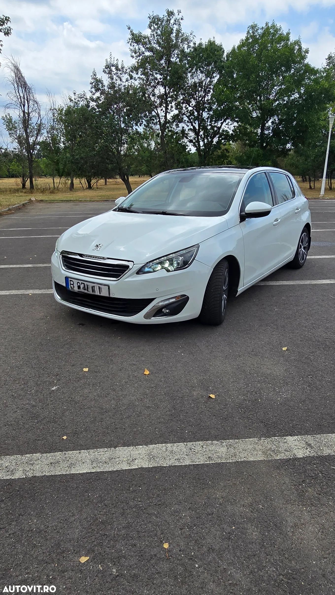 Peugeot 308 1.6 e-HDI FAP STT Allure - 1