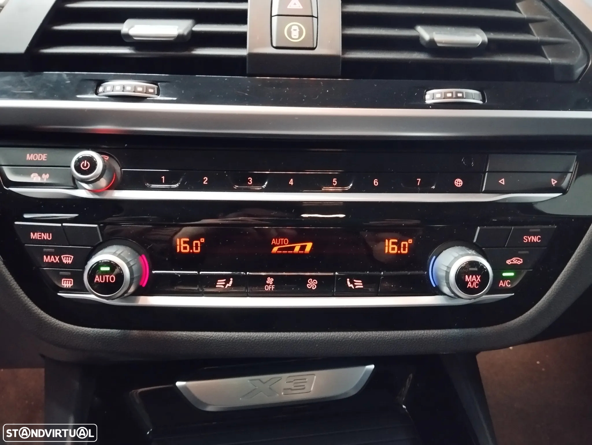 BMW X3 18 d sDrive Advantage Auto - 34