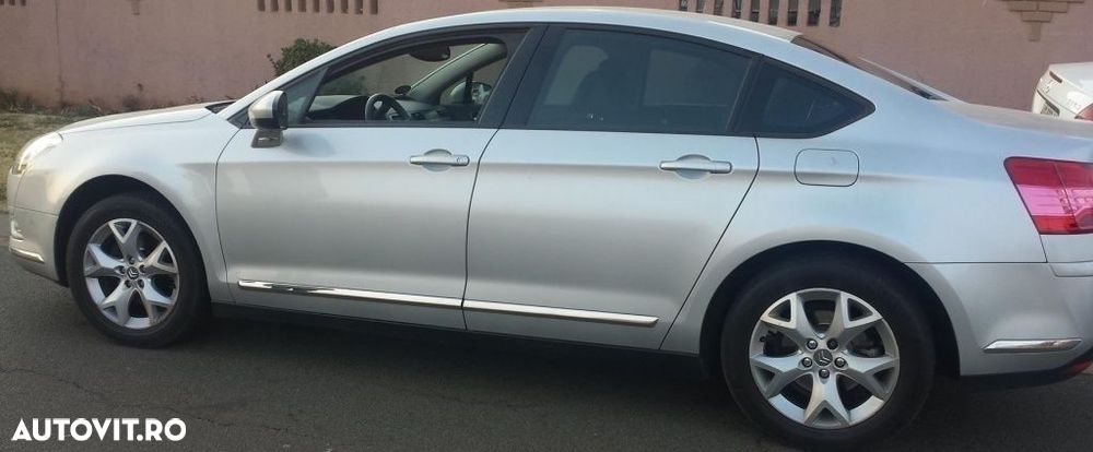 Dezmembrez Citroen C5 1.6 HDI din 2010 volan pe stanga - 1