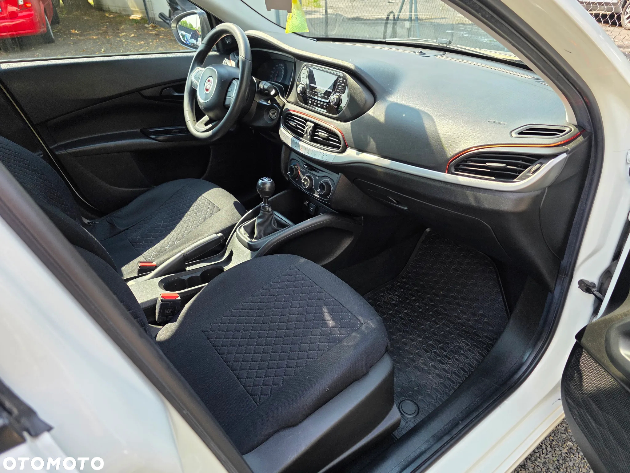 Fiat Tipo 1.4 16v Easy - 8