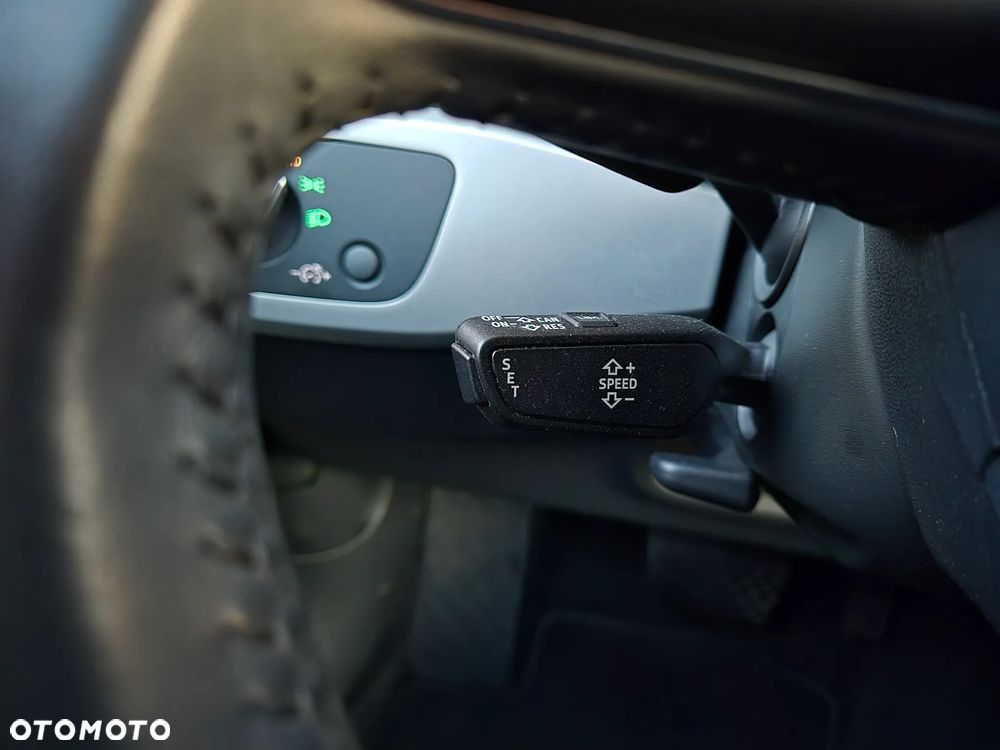 Audi A4 Limousine 2.0 TFSI ultra S tronic - 18