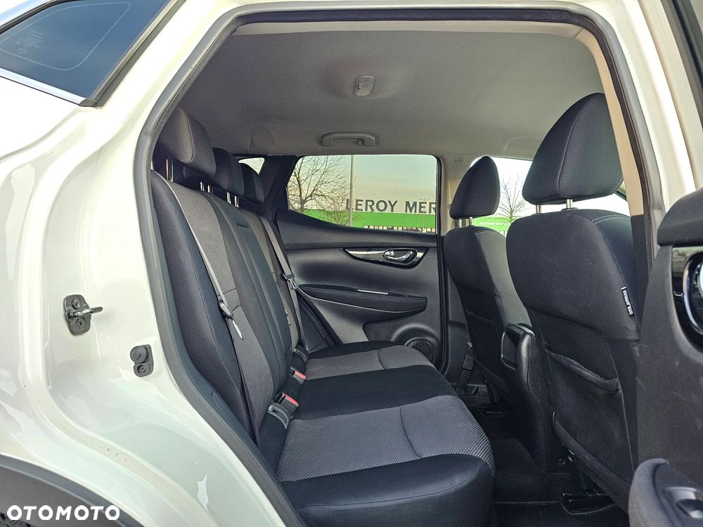 Nissan Qashqai 1.2 DIG-T N-Connecta - 16