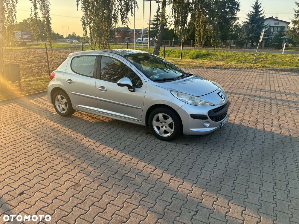 Peugeot 207 1.6 HDi - 2