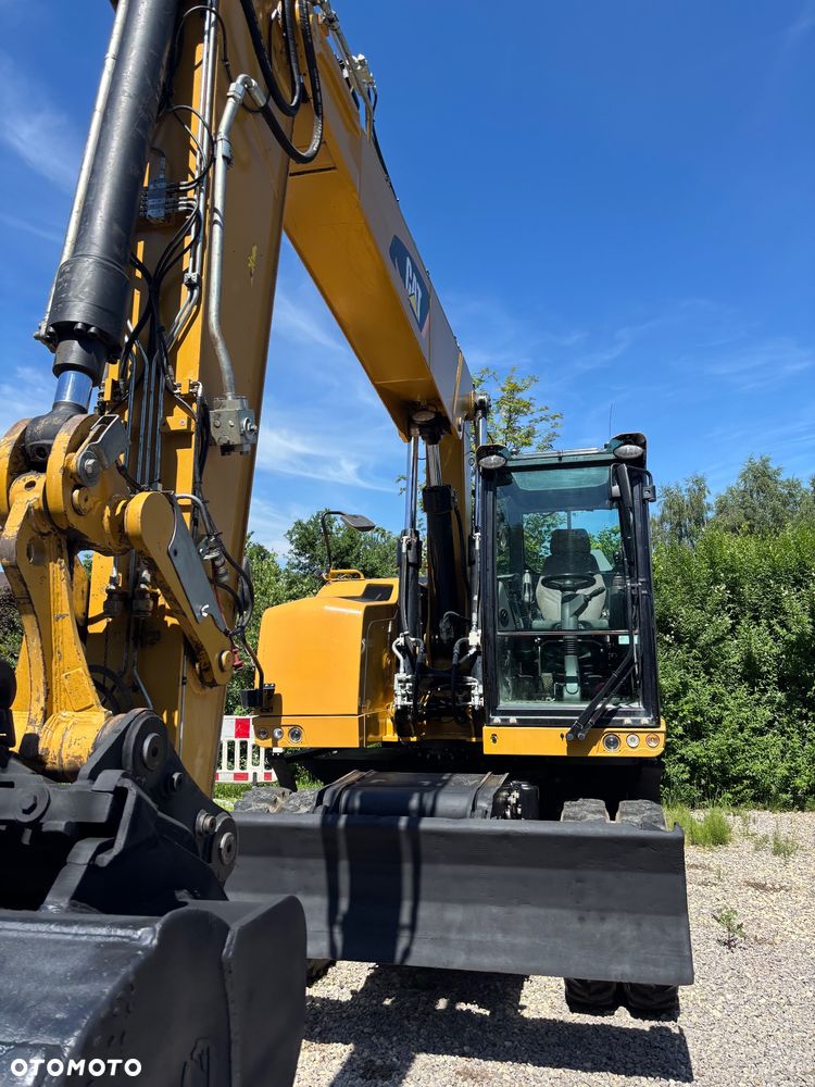 Caterpillar CAT M318F ROK 2019 PODPORY PLUG 1 WLASCICIEL - 5