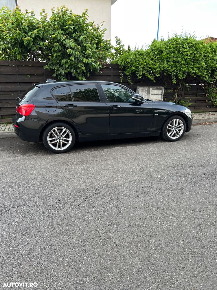 BMW Seria 1 120d Aut. Sport Line - 2