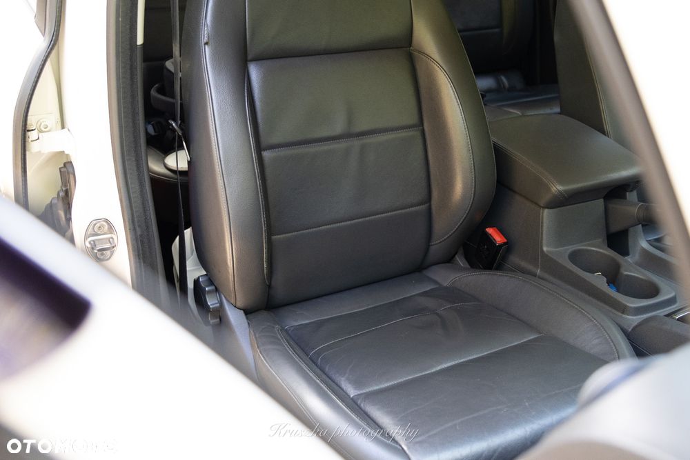 Volkswagen Amarok Double Cab 2.0 BiTDi Highline - 22