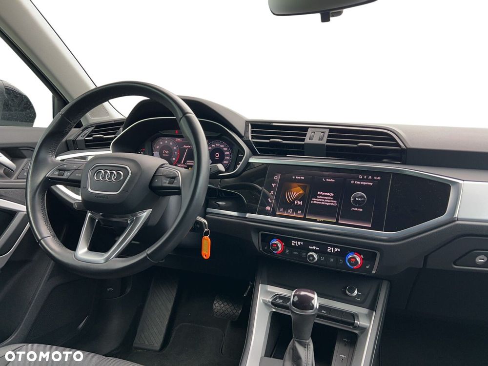 Audi Q3 Sportback - 28