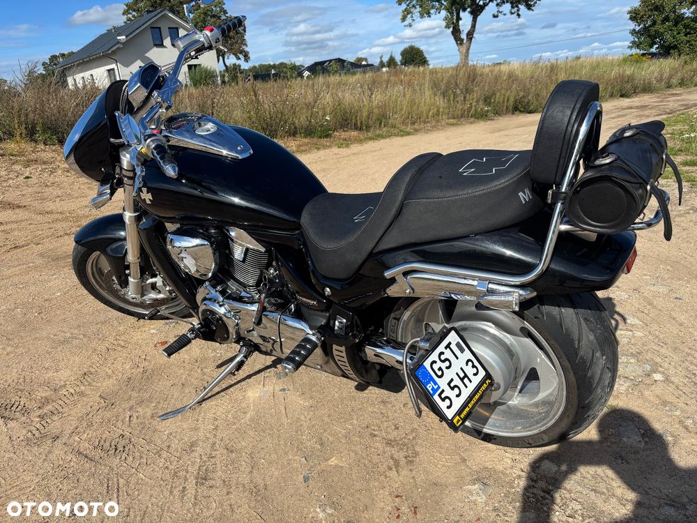 Suzuki Intruder - 7