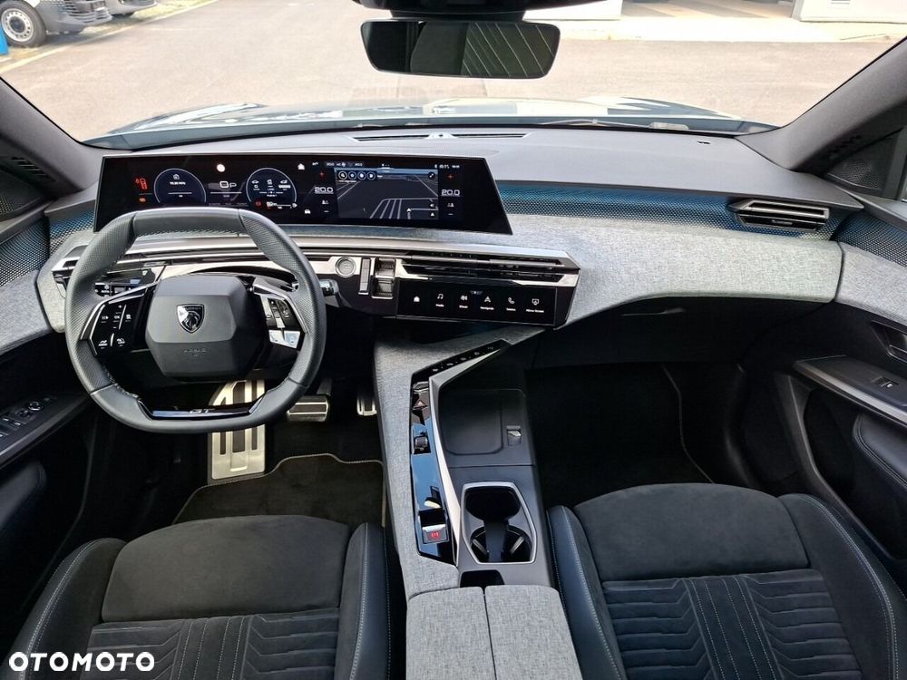 Peugeot 3008 1.2 PureTech mHEV GT S&S e-DCS6 - 9