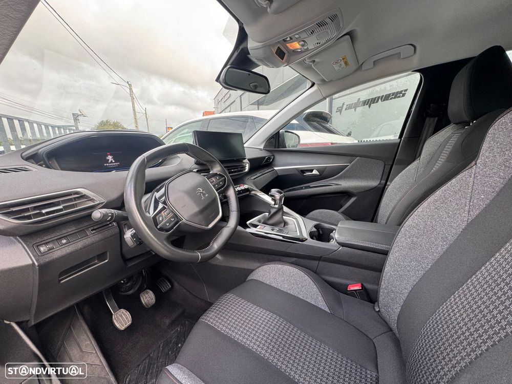 Peugeot 3008 1.5 BlueHDi Allure Pack - 2