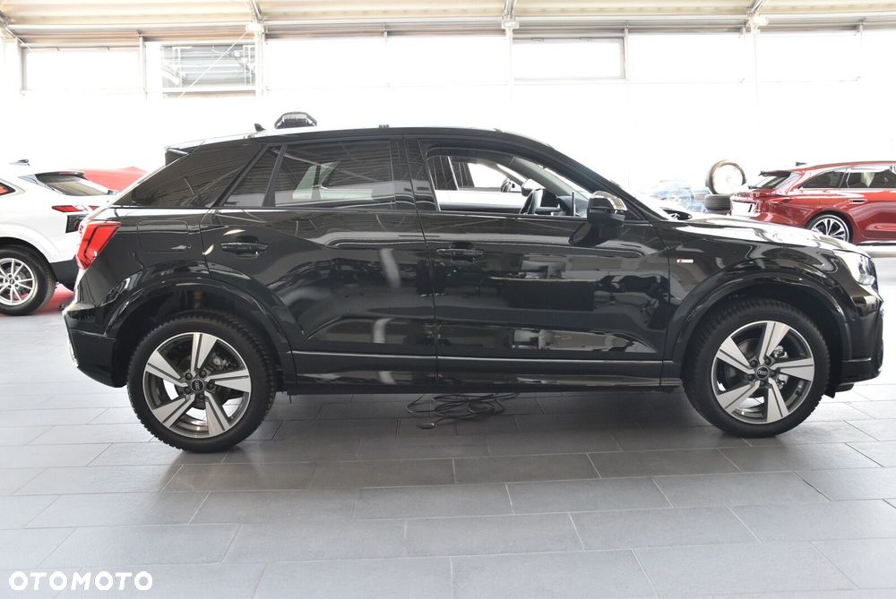 Audi Q2 - 4