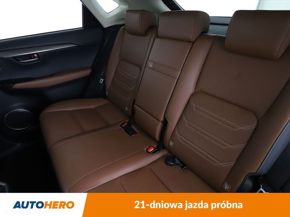 Lexus NX 300h Comfort AWD - 15
