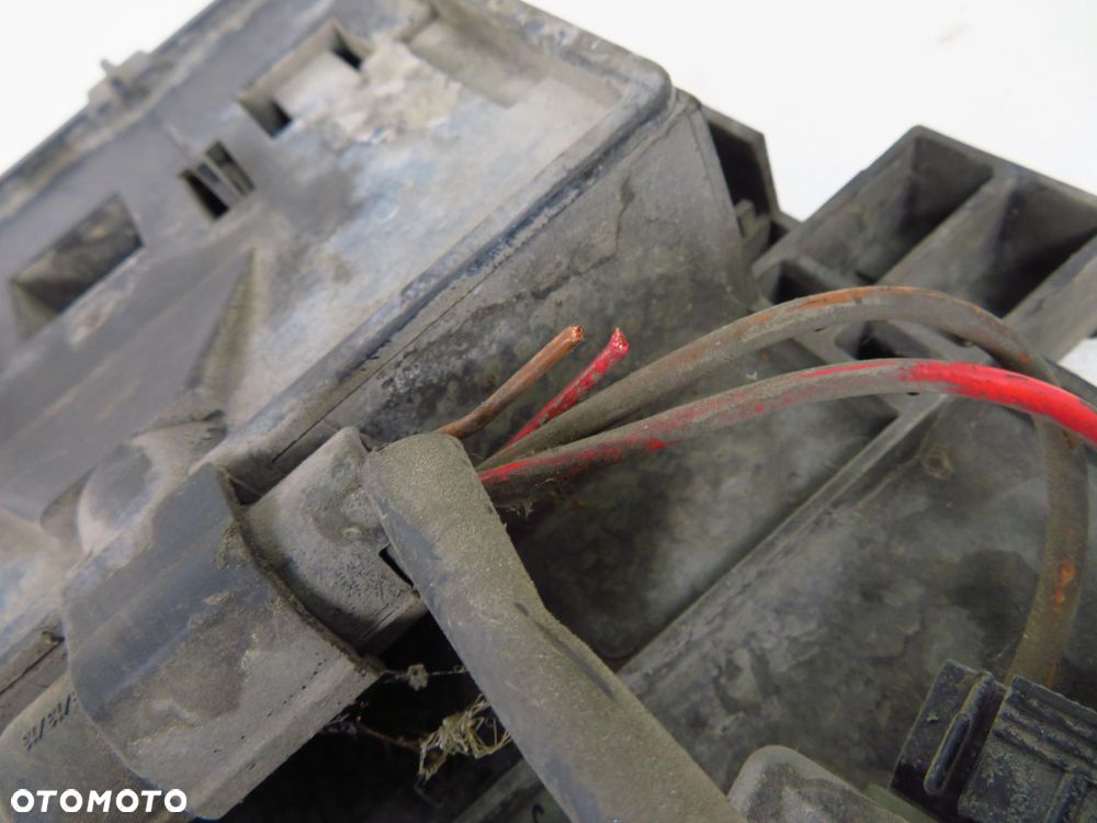 WENTYLATOR CHŁODNICY MERCEDES VITO  2.3 d 6385002200 - 3