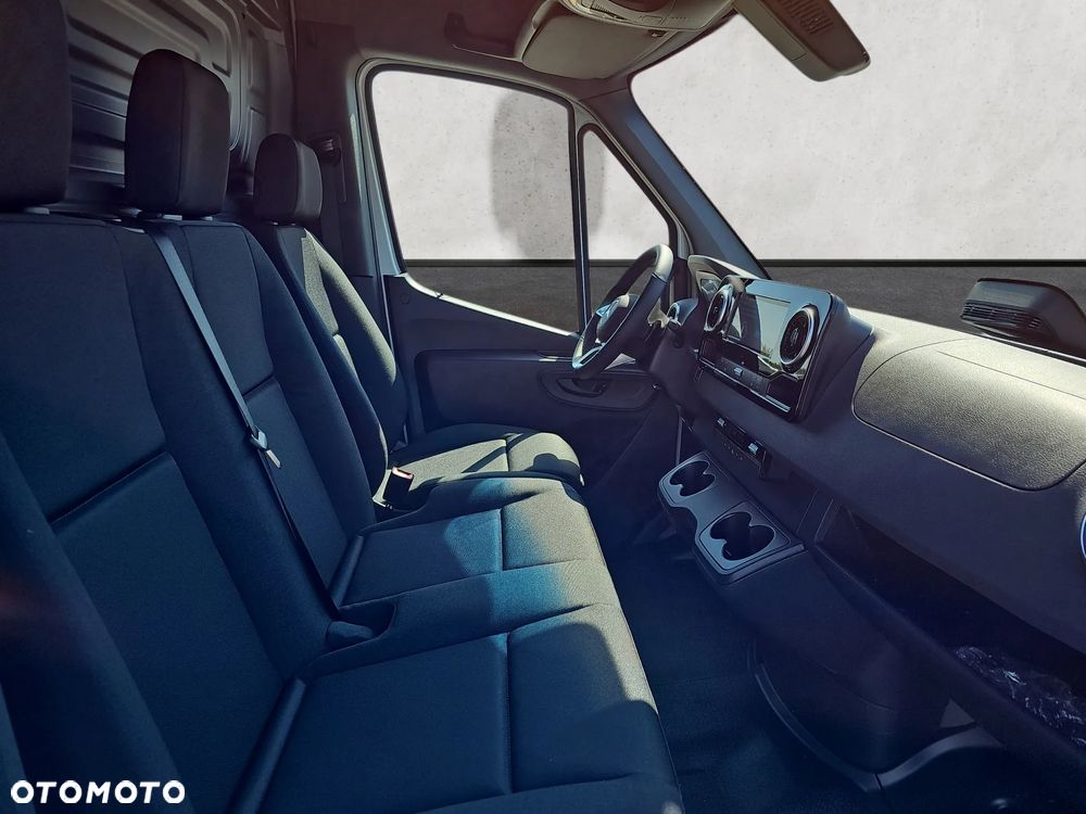 Mercedes-Benz SPRINTER 317 CDI Furgon PRO L3H2 - 14