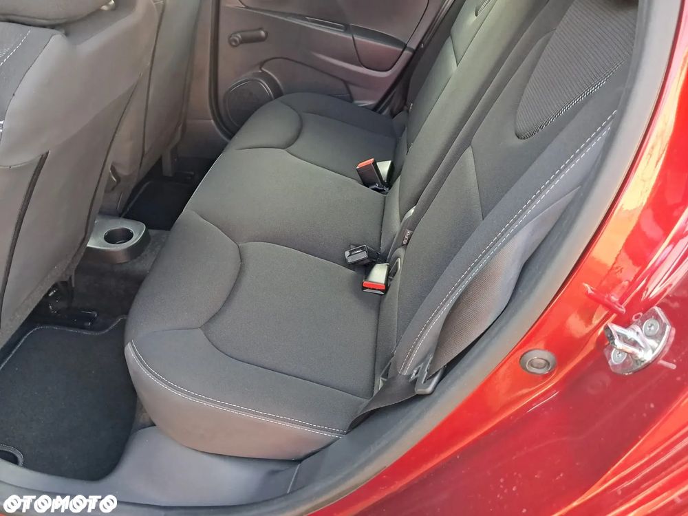 Renault Clio Energy TCe 90 Business - 13