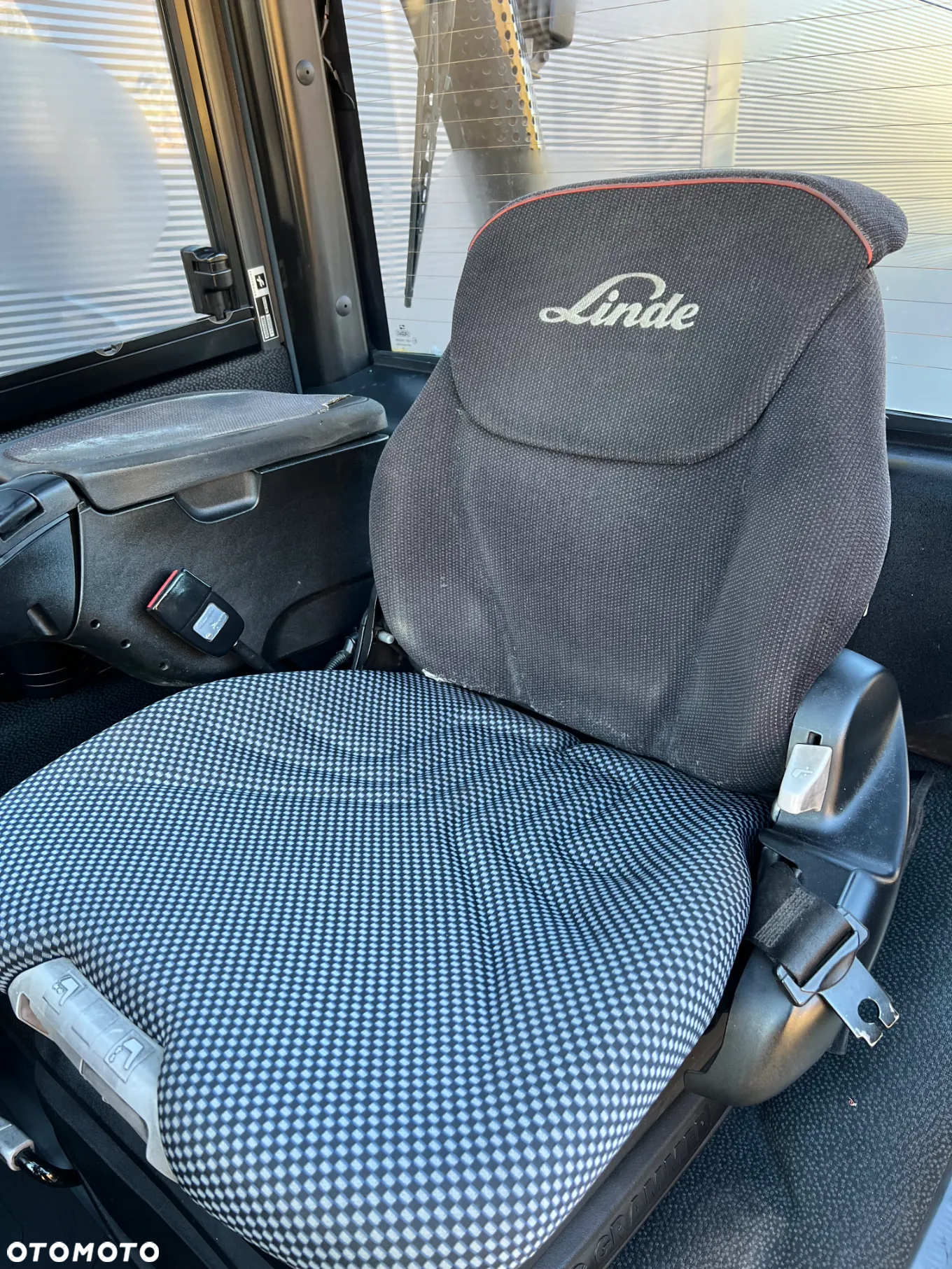 Linde H30D-02 - 8
