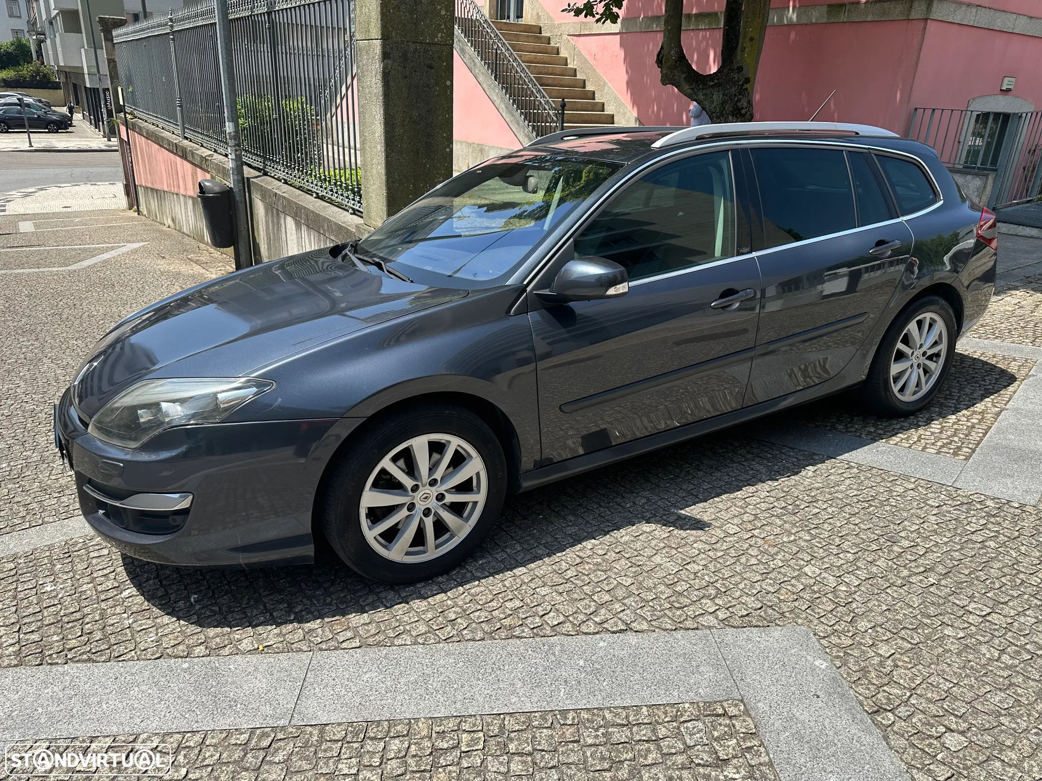 Renault Laguna Break 2.0 dCi Initiale - 2