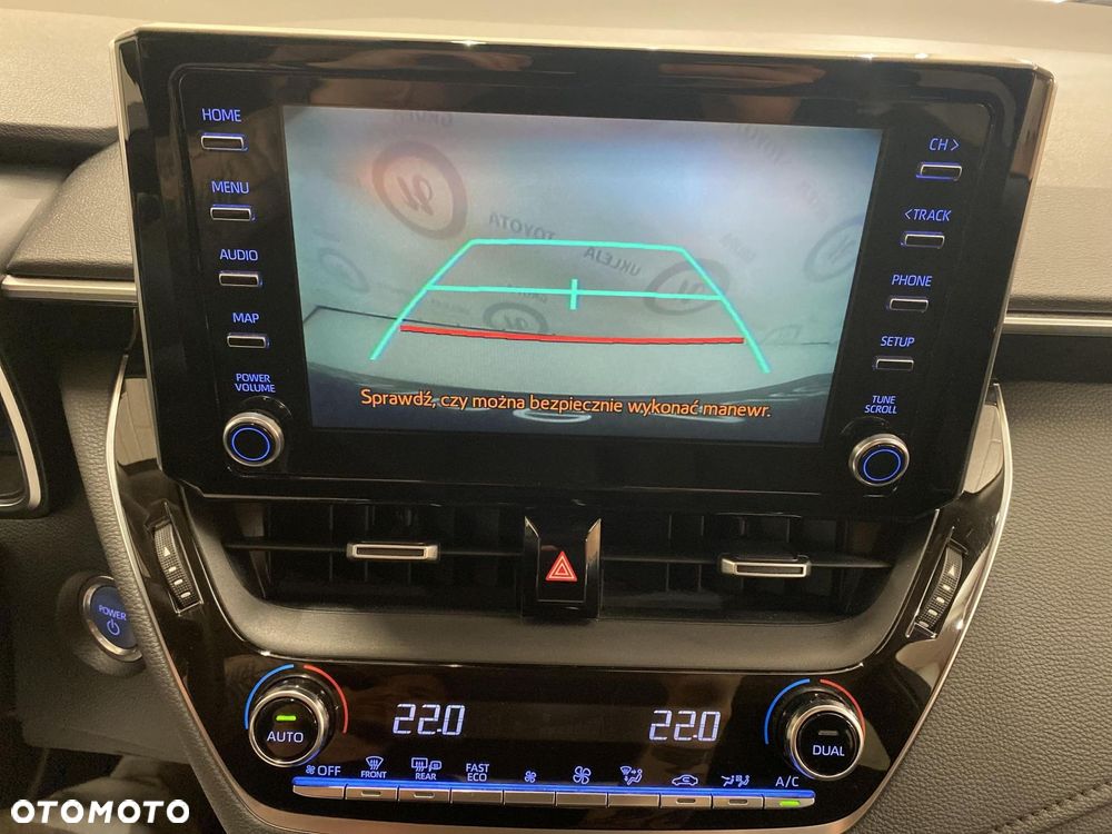 Toyota Corolla 1.8 Hybrid Comfort - 17