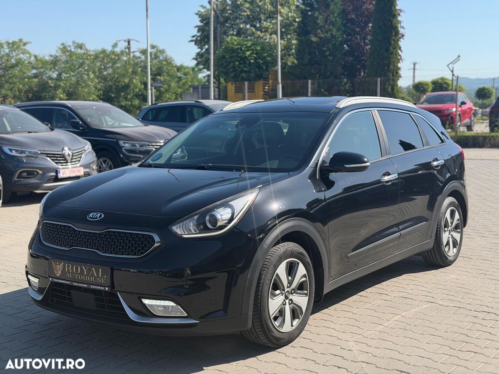 Kia Niro 1.6 GDI 2WD Aut. Spirit - 2