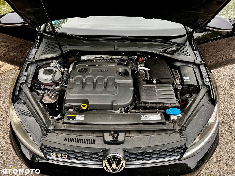 Volkswagen Golf GTD 2.0 TDI SCR DSG - 21