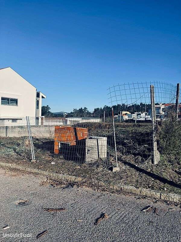 Terreno Pedroso - Grande imagem: 2/3