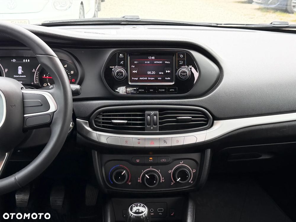 Fiat Tipo 1.4 T-Jet Easy - 28