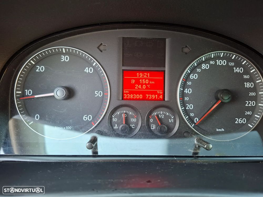 VW Touran 2.0 TDI Highline EC 7L - 7