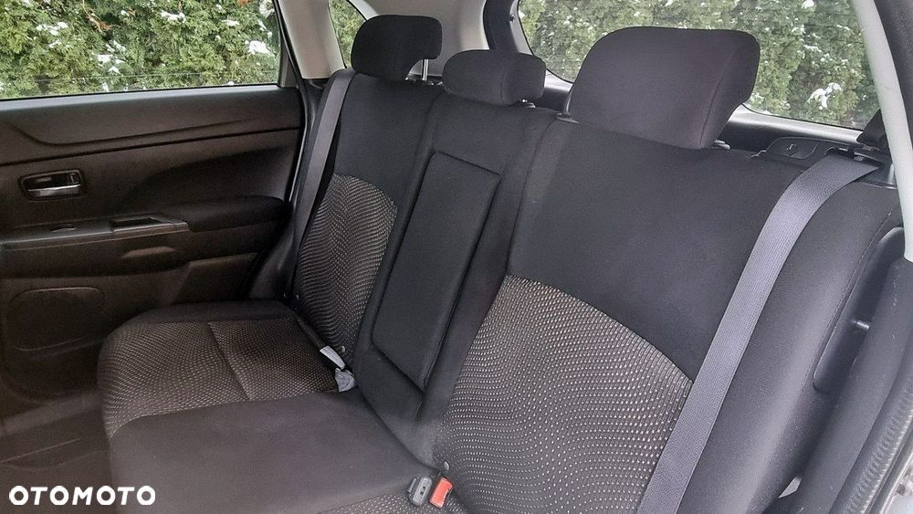 Mitsubishi ASX - 18