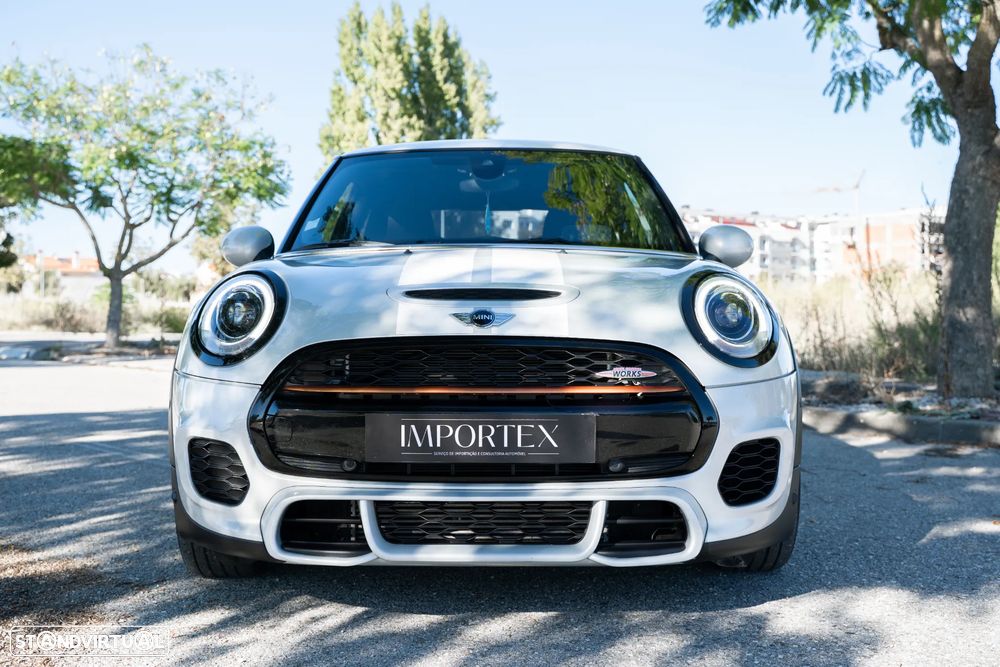 MINI 3 Portas John Cooper Works Auto Desportiva - 11