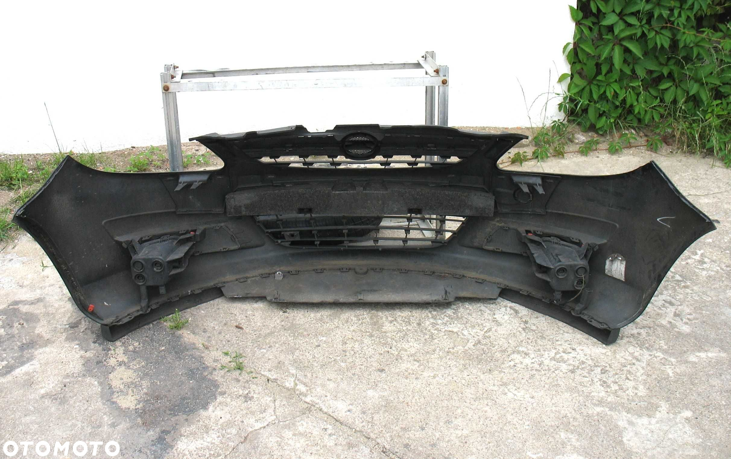 Opel Corsa D zderzak przód Z20r przed liftem - 8