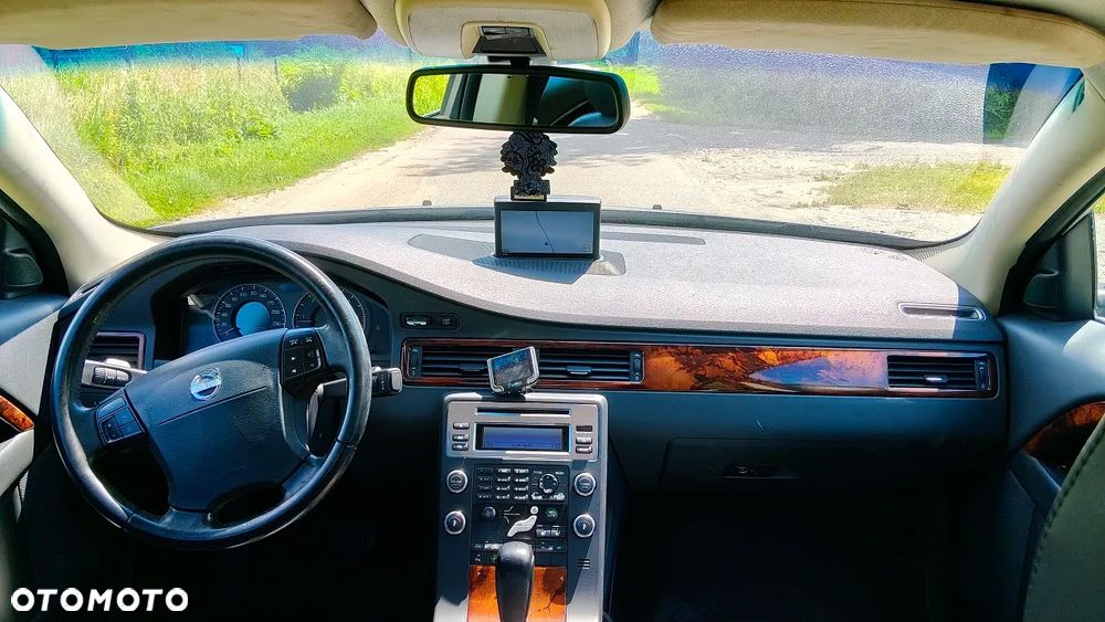 Volvo S80 2.4D5 Executive - 4