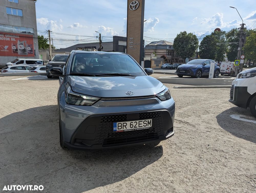 Toyota Aygo X 1.5l HEV 116CP Active - 2