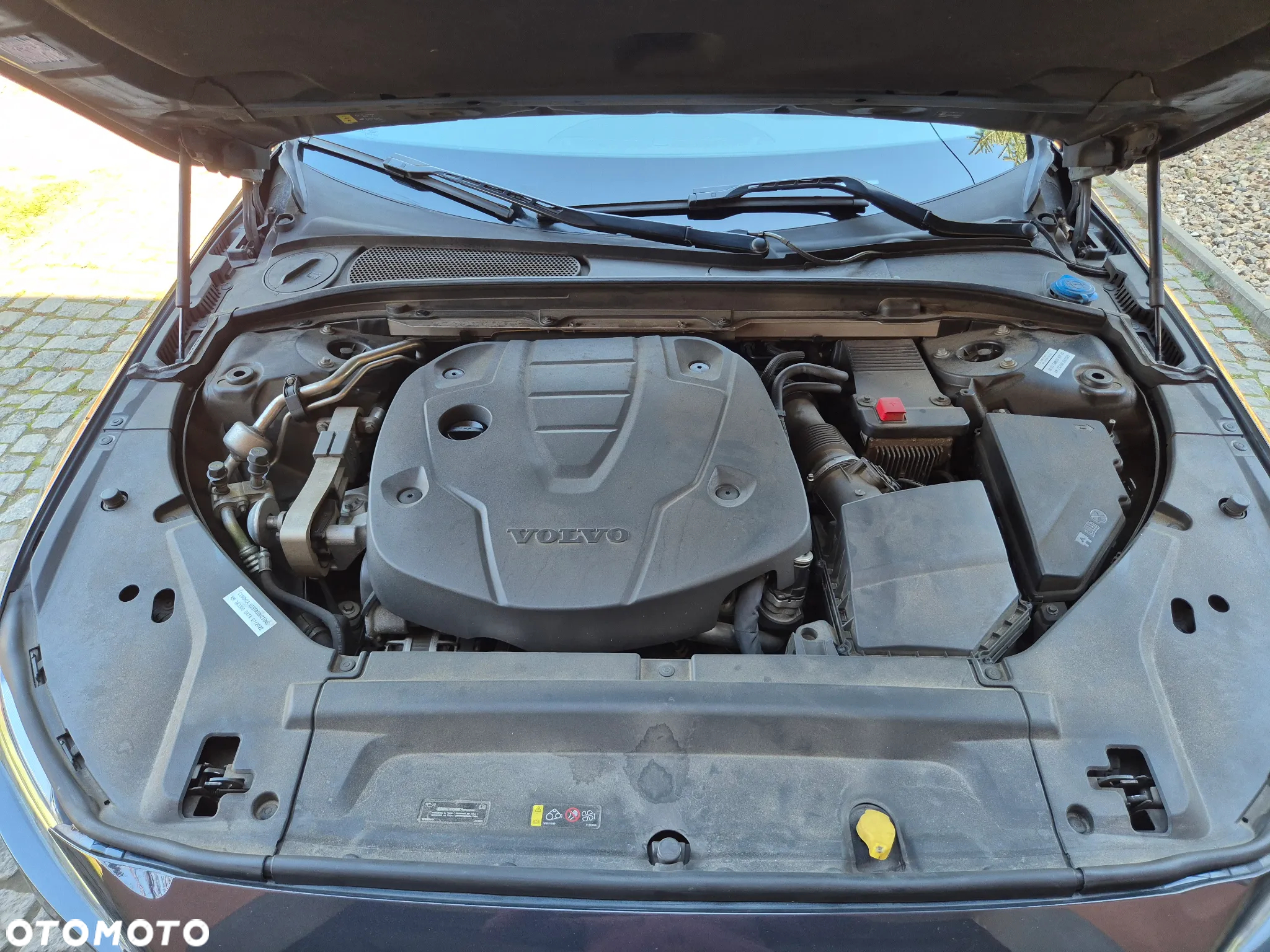 Volvo V90 D4 Geartronic Momentum Pro - 27