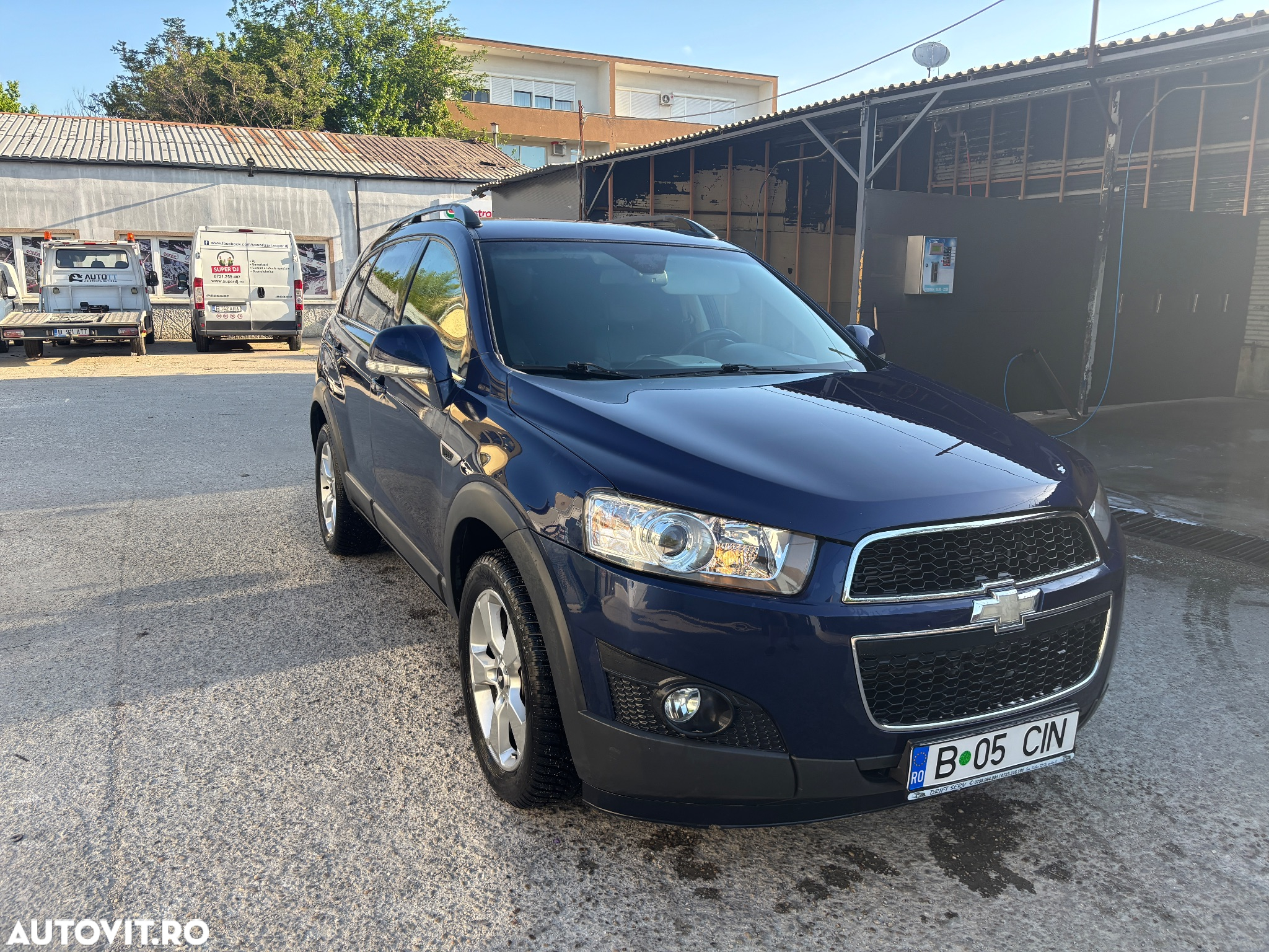 Chevrolet Captiva 2.2D AWD 7 locuri LT Aut. 7 locuri - 2